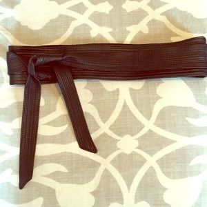Black Wrap Belt